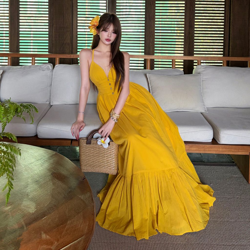 2026 New Resort Style Mango Yellow Open Back Cami Dress with Built-in Bra Pads Long Dress